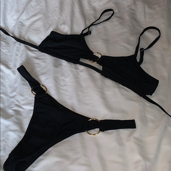 bikini - Picture 1 of 1